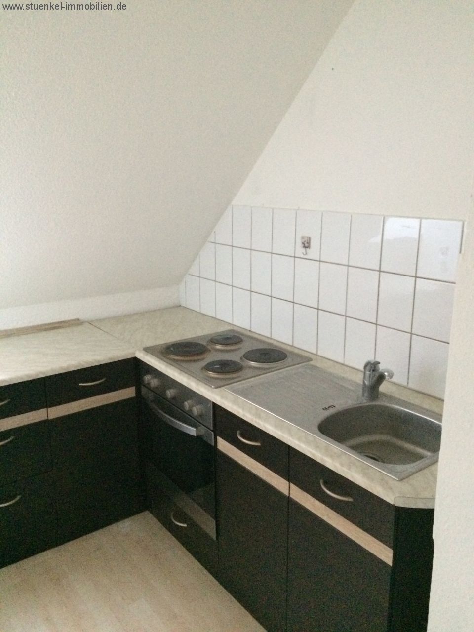 21+ schlau Bilder Husum Wohnung - Gemütliche Dachgeschosswohnung in Husum! · Mittelweser ... - Wohnung zum kauf in husum, nordsee.