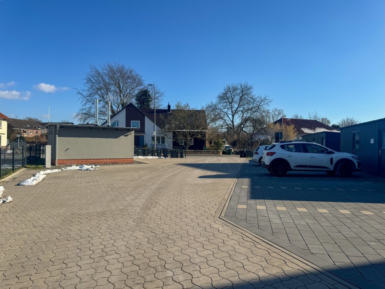 Ansicht Einfahrt Ansicht Einfahrt