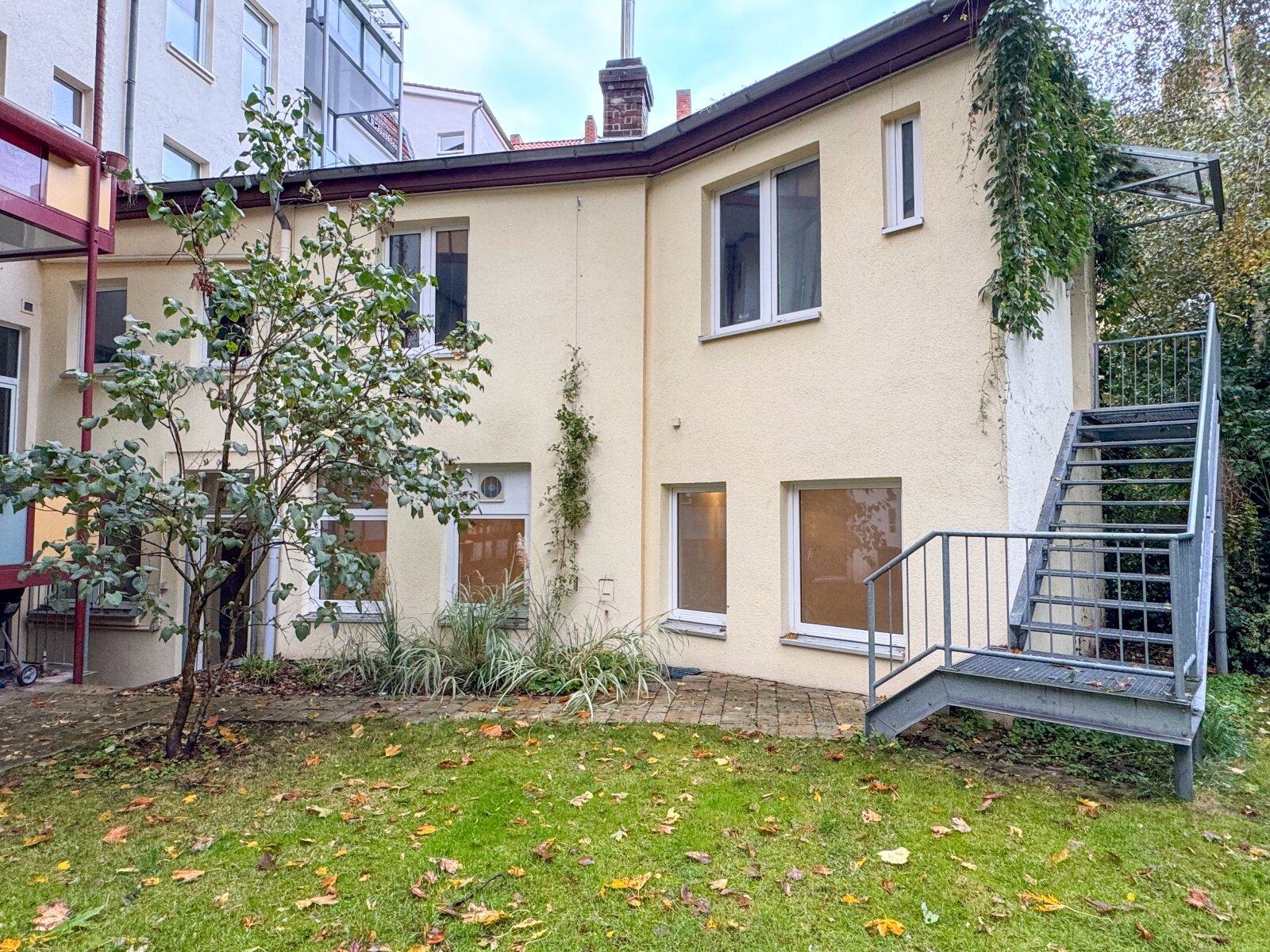 Moderne Gewerbeeinheit in begehrter Lage in Hannover-List Moderne Gewerbeeinheit in begehrter Lage in Hannover-List
