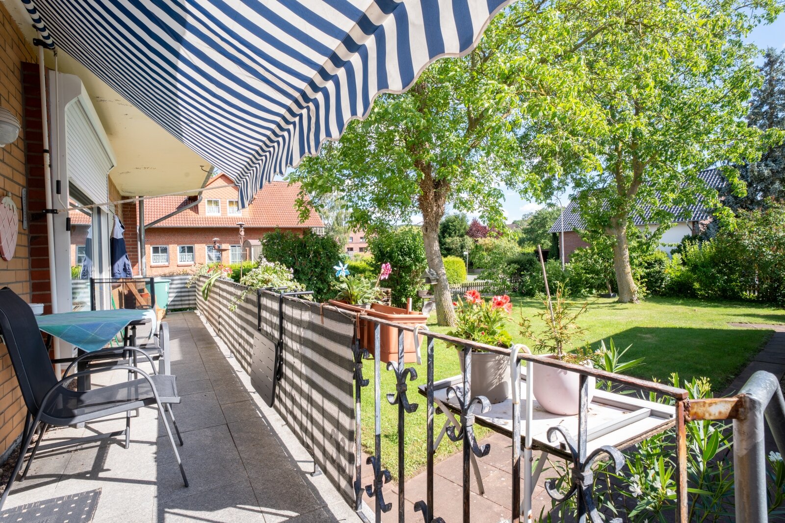 Vermietete 3-Zimmer-Eigentumswohnung mit großem Balkon und Zugang zum Gemeinschaftsgarten Vermietete 3-Zimmer-Eigentumswohnung mit großem Balkon und Zugang zum Gemeinschaftsgarten